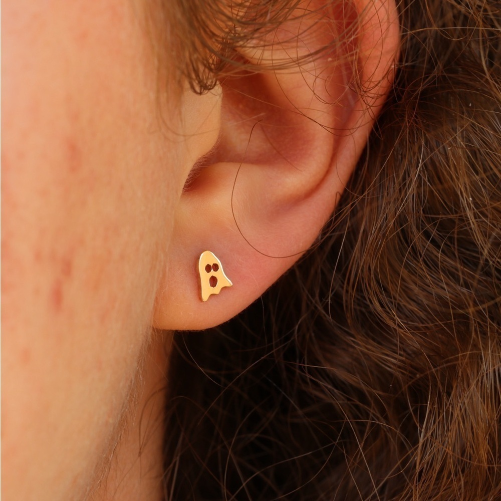 Gold Ghost post earrings - Picture 3 of 6